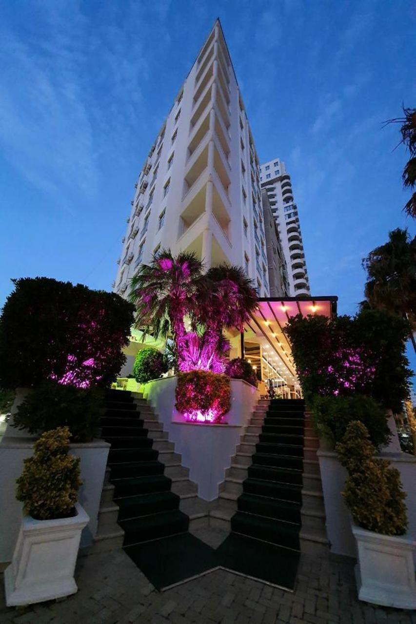 Hotel Arvi Durrës Exterior foto