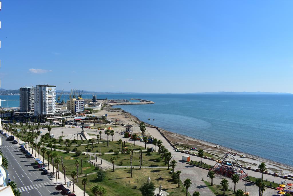 Hotel Arvi Durrës Exterior foto