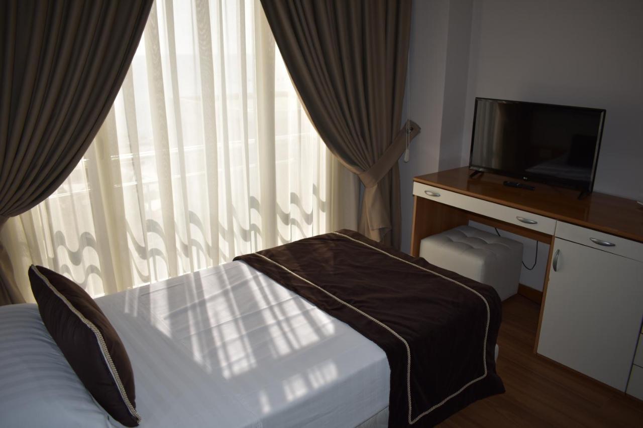 Hotel Arvi Durrës Exterior foto